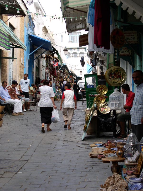 tunis bazar.jpg