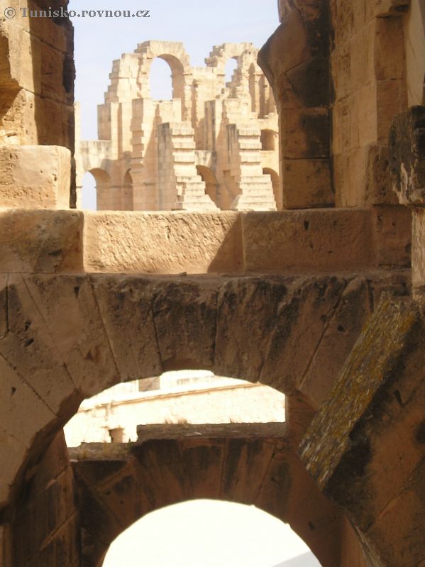 el jem 38.jpg